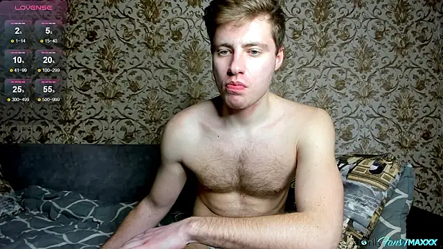 Snapshot of Maxhornyblondieman chatting on 02/23/26, 02:03 Maxhornyblondieman online show from 02/23/26, 02:03
