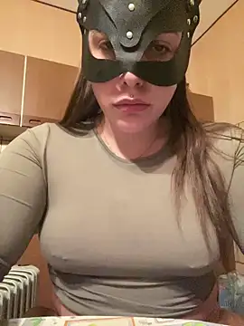 Vaneru03 online show from 11/19/25, 11:38