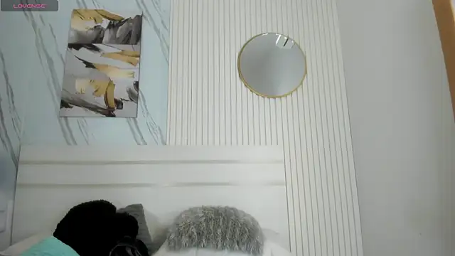 Snapshot of Afro_Luna chatting on 04/19/26, 11:09 Afro Luna online show from 04/19/26, 11:09