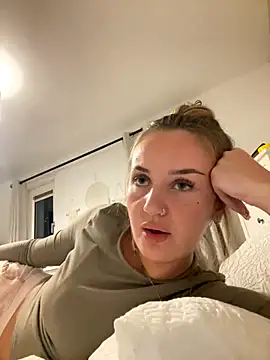 Snapshot of Lexiargulo chatting on 12/01/25, 05:18 Lexiargulo online show from 12/01/25, 05:18