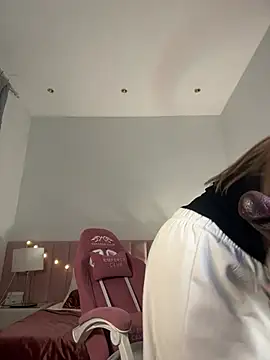 Snapshot of Tattitude_ chatting on 01/13/26, 10:53 Tattitude online show from 01/13/26, 10:53