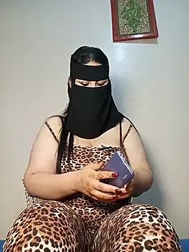 fati35flou online show from 07/19/26, 06:06