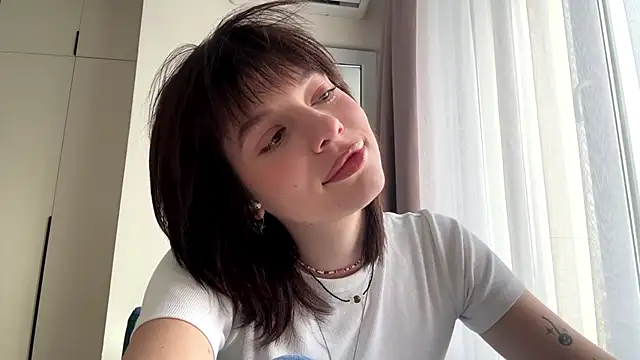 LollySimes online show from 11/19/25, 09:31