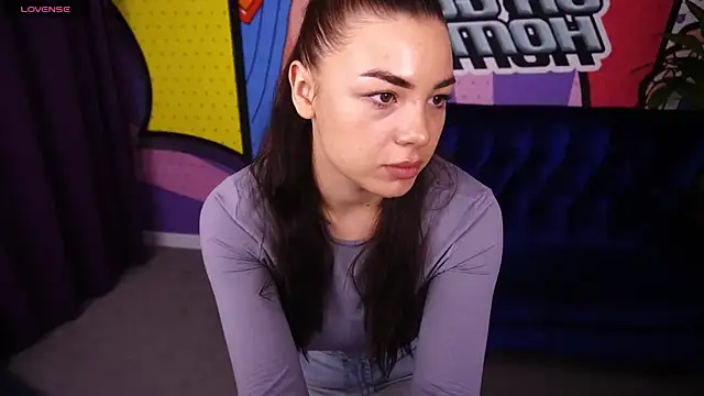 Snapshot of AnacondaDior chatting on 11/18/25, 07:35 AnacondaDior online show from 11/18/25, 07:35