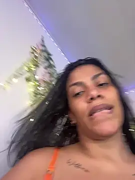 ArielleMillerr- online show from 07/11/26, 05:37