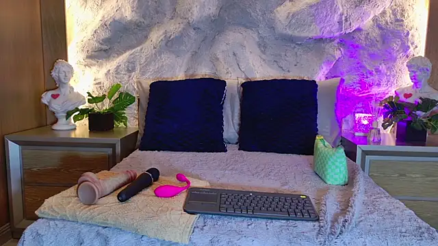 bella mush online show from 05/03/26, 02:12