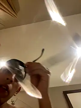 juandibarreran online show from 11/21/25, 04:11