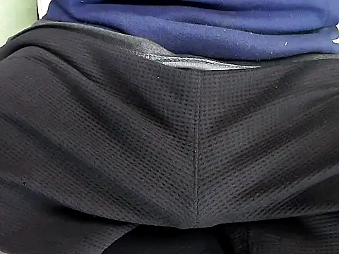 Snapshot of localboybbsr chatting on 12/14/25, 04:56 localboybbsr online show from 12/14/25, 04:56