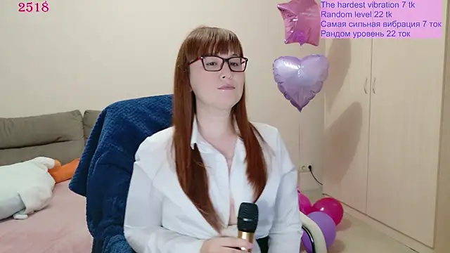 Foxy-lady online show from 06/07/26, 07:45