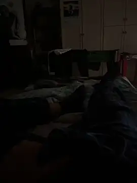 Snapshot of blackexdo chatting on 11/18/25, 01:04 blackexdo online show from 11/18/25, 01:04