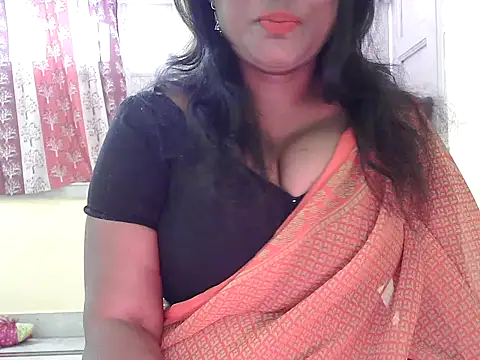 Snapshot of Tanu_Bengali chatting on 11/25/25, 07:08 Tanu Bengali online show from 11/25/25, 07:08