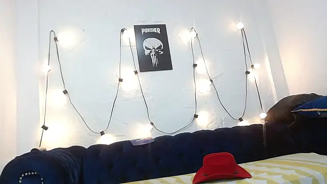 Snapshot of NoahJhonson69 chatting on 12/03/25, 09:13 NoahJhonson69 online show from 12/03/25, 09:13