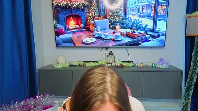 Snapshot of PeiMellison chatting on 11/28/25, 06:05 PeiMellison online show from 11/28/25, 06:05