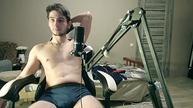 6thfingq online show from 12/03/25, 03:43