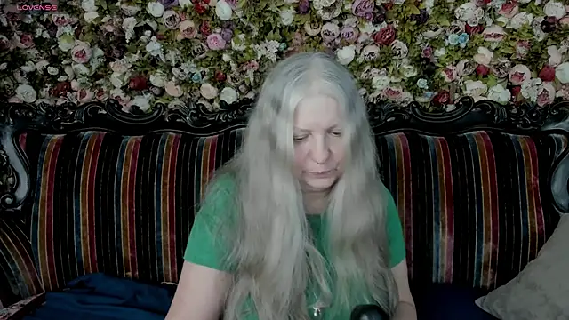 Snapshot of mariabelladonna chatting on 04/03/26, 09:46 mariabelladonna online show from 04/03/26, 09:46