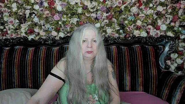 Snapshot of mariabelladonna chatting on 05/03/26, 09:21 mariabelladonna online show from 05/03/26, 09:21