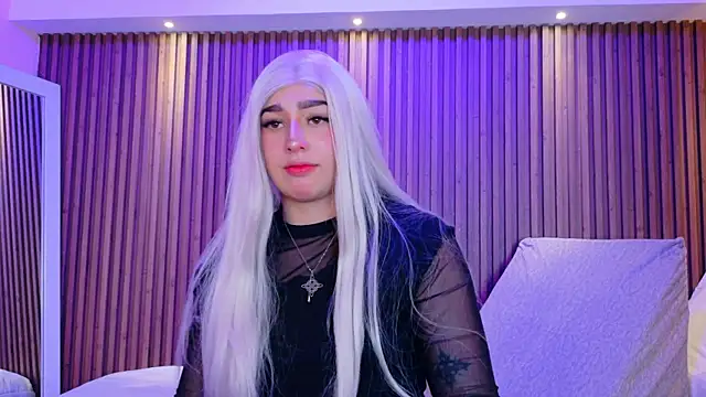 Snapshot of GabyRose9 chatting on 12/16/25, 07:30 GabyRose9 online show from 12/16/25, 07:30