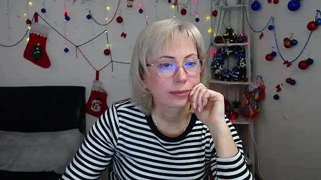 Snapshot of LaurenWishy chatting on 01/10/26, 06:15 LaurenWishy online show from 01/10/26, 06:15