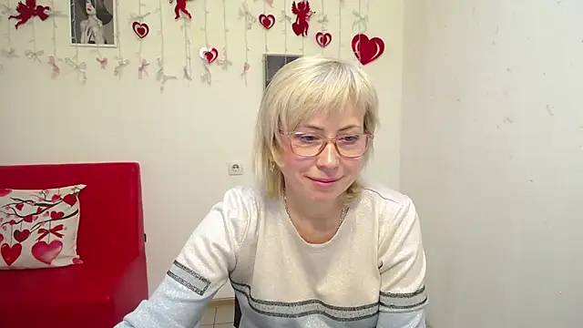 Snapshot of LaurenWishy chatting on 02/04/26, 07:31 LaurenWishy online show from 02/04/26, 07:31