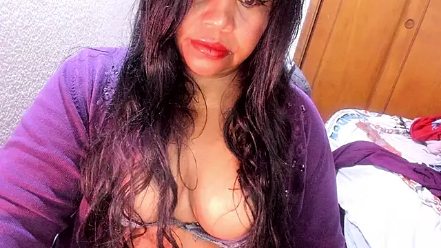 ebonycamelia online show from 05/03/26, 08:31