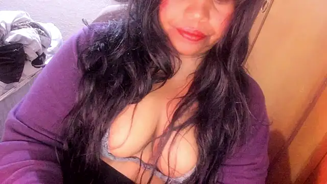 ebonycamelia online show from 05/27/26, 10:51