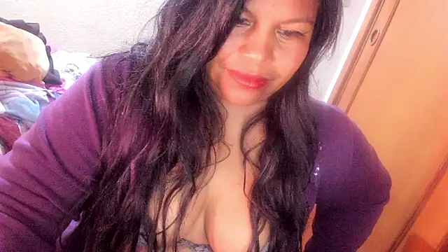 ebonycamelia online show from 06/03/26, 09:53