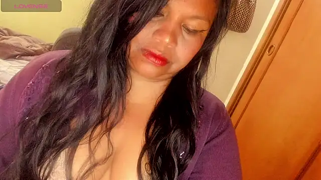 ebonycamelia online show from 07/20/26, 08:22