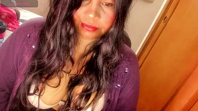 ebonycamelia online show from 07/25/26, 09:51