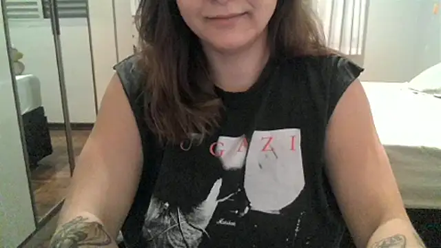 Snapshot of xxxluana chatting on 03/09/26, 11:53 xxxluana online show from 03/09/26, 11:53