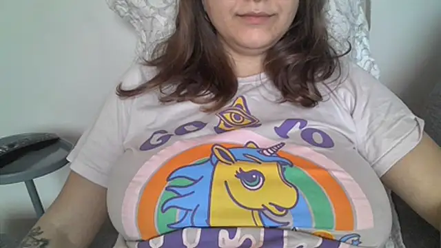 Snapshot of xxxluana chatting on 03/30/26, 12:28 xxxluana online show from 03/30/26, 12:28