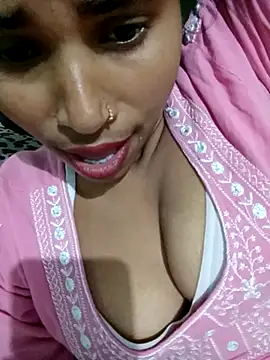 Snapshot of Hott_myraa chatting on 12/03/25, 03:10 Hott myraa online show from 12/03/25, 03:10