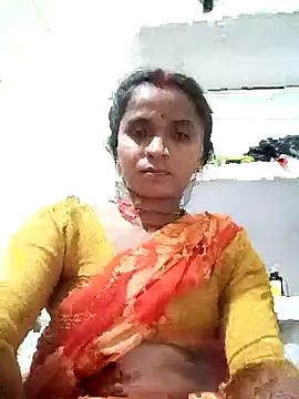 Snapshot of Hot_erion chatting on 11/22/25, 03:44 Hot erion online show from 11/22/25, 03:44