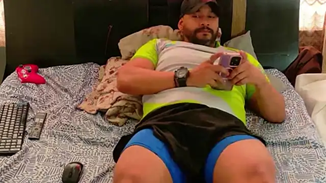 musclehetero online show from 06/28/26, 10:38