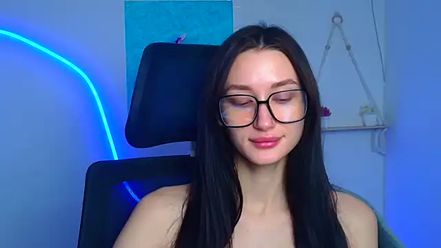 Snapshot of Stella_XO chatting on 02/16/26, 06:31 Stella XO online show from 02/16/26, 06:31
