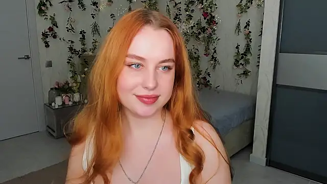 Snapshot of AirySilhouette chatting on 12/03/25, 10:02 AirySilhouette online show from 12/03/25, 10:02