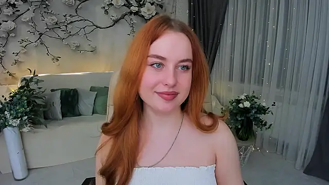 Snapshot of AirySilhouette chatting on 12/04/25, 04:11 AirySilhouette online show from 12/04/25, 04:11