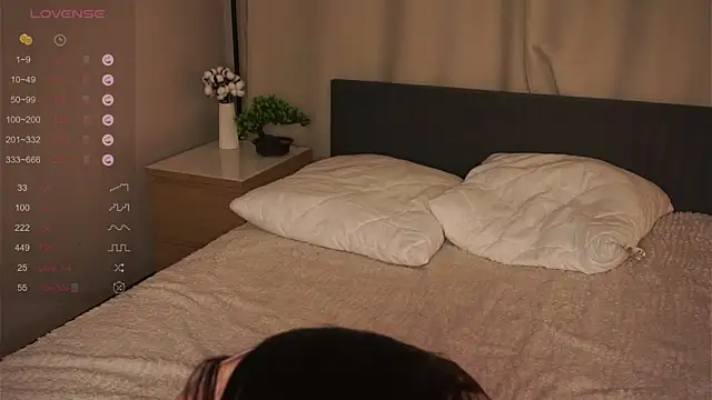 Snapshot of LeeHartrick chatting on 12/04/25, 05:54 LeeHartrick online show from 12/04/25, 05:54