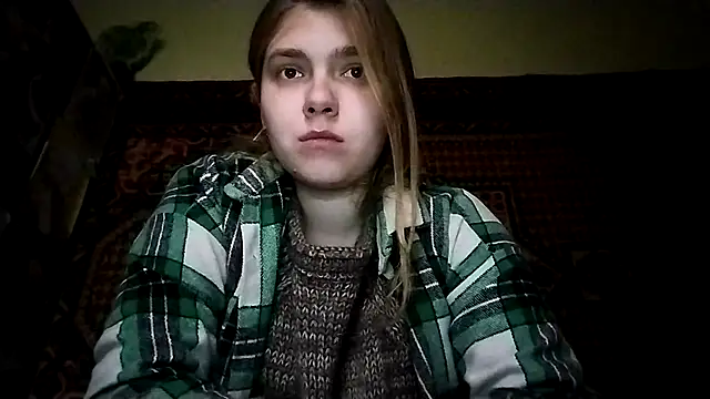 Snapshot of KikiBang chatting on 12/05/25, 09:29 KikiBang online show from 12/05/25, 09:29