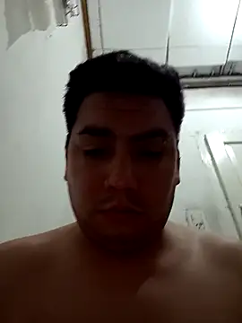 Snapshot of MLis27664@xh chatting on 11/28/25, 03:53 MLis27664xh online show from 11/28/25, 03:53