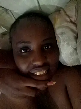 Snapshot of sexydarkberryxxx chatting on 11/27/25, 10:34 sexydarkberryxxx online show from 11/27/25, 10:34