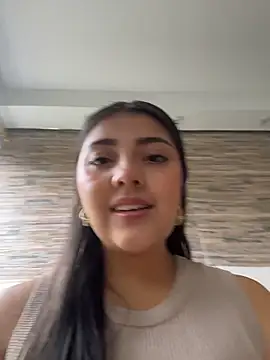 Snapshot of Sammyy_torres chatting on 11/28/25, 05:04 Sammyy torres online show from 11/28/25, 05:04