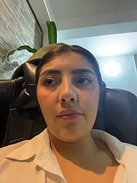 Snapshot of Sammyy_torres chatting on 01/16/26, 03:43 Sammyy torres online show from 01/16/26, 03:43