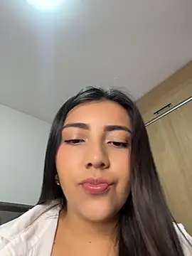 Snapshot of Sammyy_torres chatting on 06/10/26, 03:50 Sammyy torres online show from 06/10/26, 03:50