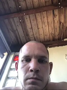 Spielzeugtwink online show from 06/26/26, 04:11