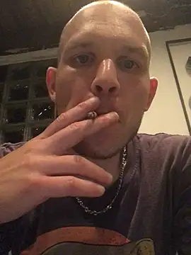 Spielzeugtwink online show from 07/16/26, 10:05
