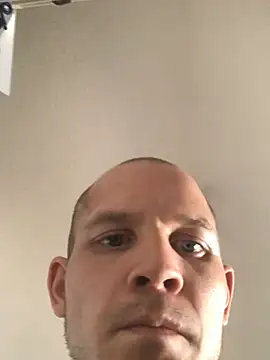 Spielzeugtwink online show from 07/28/26, 03:21