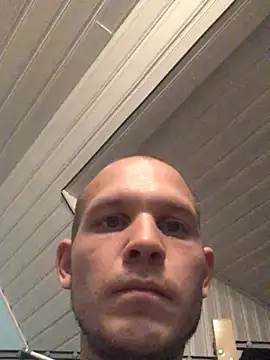 Spielzeugtwink online show from 08/04/26, 10:01