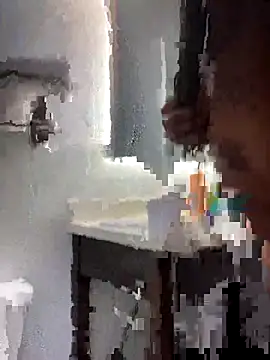 Snapshot of FreakiiNikki_26 chatting on 11/20/25, 10:53 FreakiiNikki 26 online show from 11/20/25, 10:53