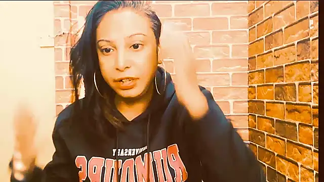indian spice girl online show from 06/08/26, 06:47