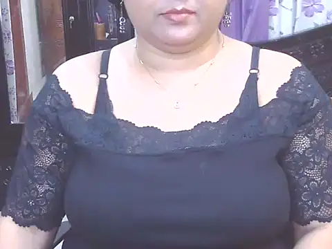 Natasha pihu online show from 06/04/26, 05:08